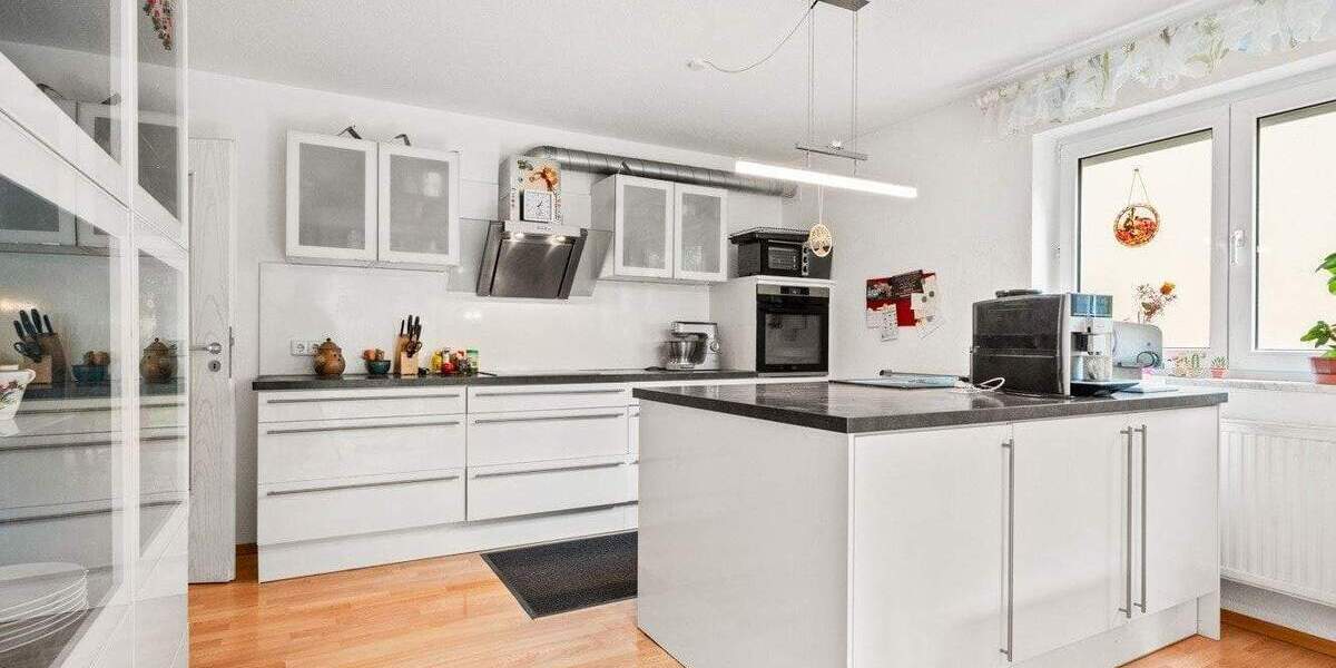 Mehrfamilienhaus, Wohnhaus Meersburg - 6 Zimmer, 162 m&sup2;, 985.000&euro; | Angebot:25675617