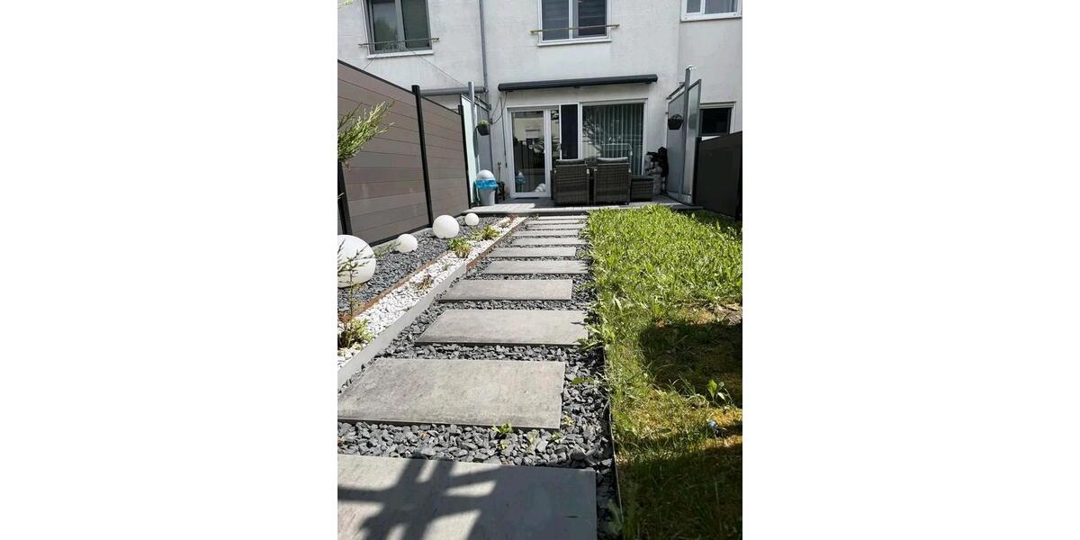 Reihenhaus Ravensburg Galgenhalde - 3.5 Zimmer, 75 m&sup2;, 415.000&euro; | Angebot:24463650