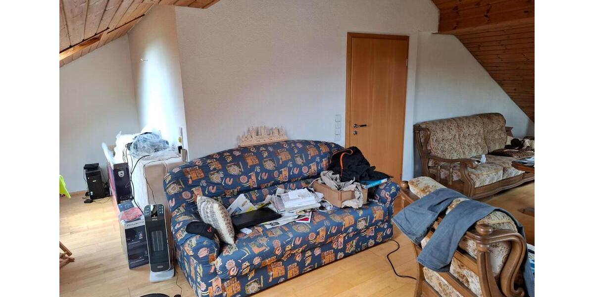 Dachgeschoßwohnung Ravensburg Galgenhalde - 2.5 Zimmer, 67 m&sup2;, 750&euro; | Angebot:25982350