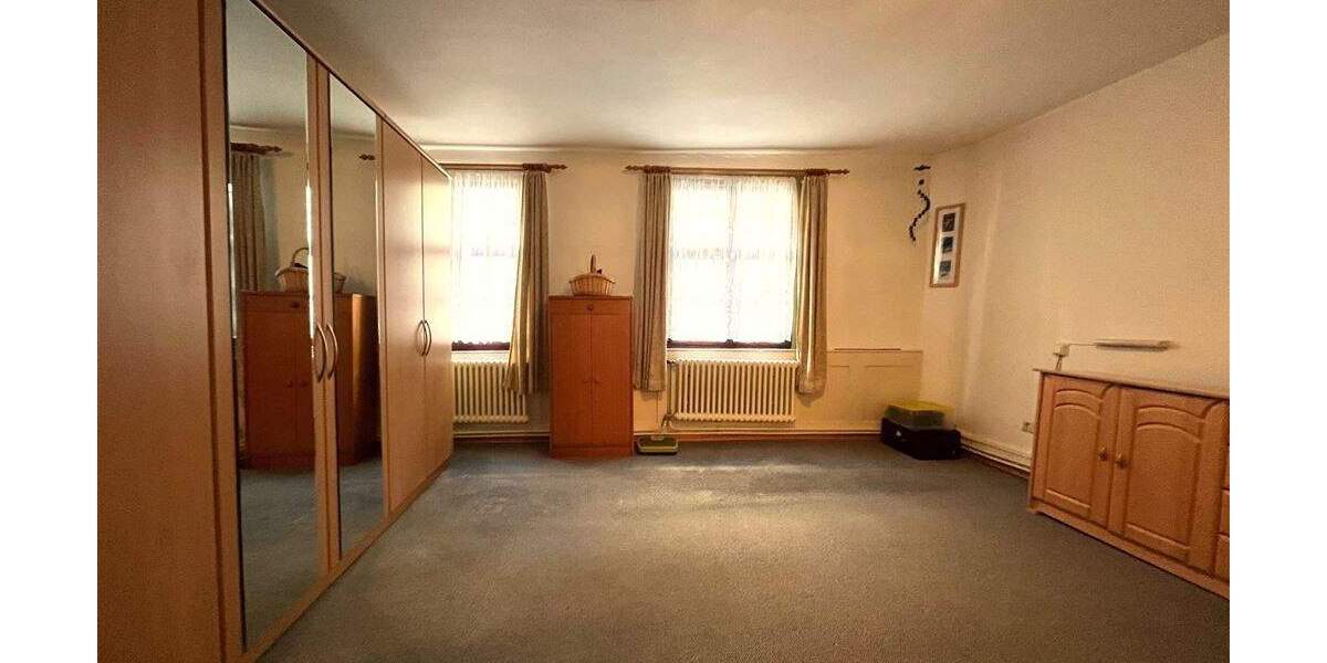 Etagenwohnung Konstanz Altstadt - 2 Zimmer, 62 m&sup2;, 310.000&euro; | Angebot:25774856