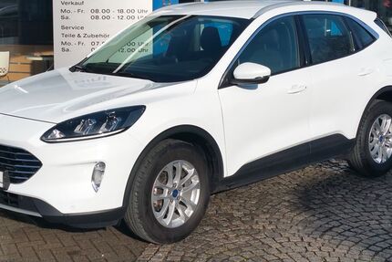 Ford Kuga 51.000 km 18.990 &euro; Überlingen 88662