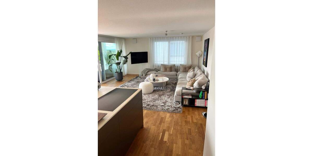 Etagenwohnung Daisendorf - 4 Zimmer, 135 m&sup2;, 2.340&euro; | Angebot:25745135