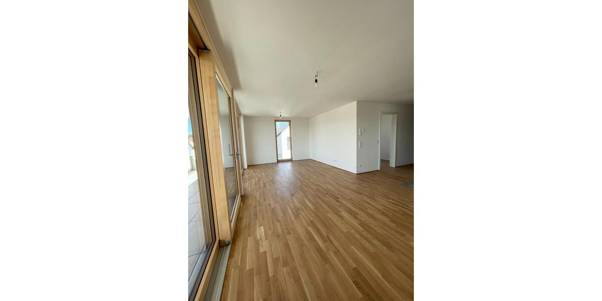 Etagenwohnung Wangen im Allgäu - 3 Zimmer, 82 m&sup2;, 977&euro; | Angebot:25044515