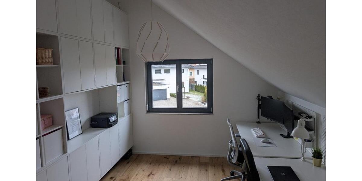 Einfamilienhaus Bergatreute - 5 Zimmer, 113 m&sup2;, 1.800&euro; | Angebot:25932098