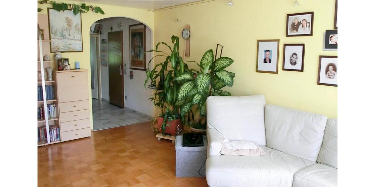 Etagenwohnung Friedrichshafen - 3 Zimmer, 80 m&sup2;, 1.075&euro; | Angebot:25645774