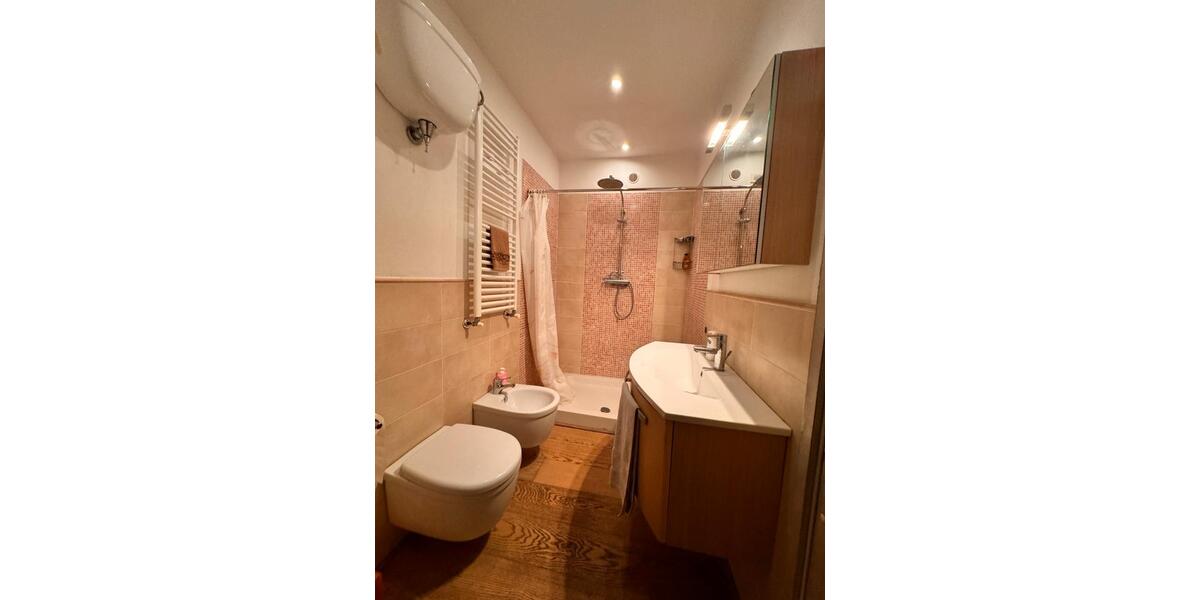 Einfamilienhaus Tettnang - 9 Zimmer, 318 m&sup2;, 900.000&euro; | Angebot:19497430