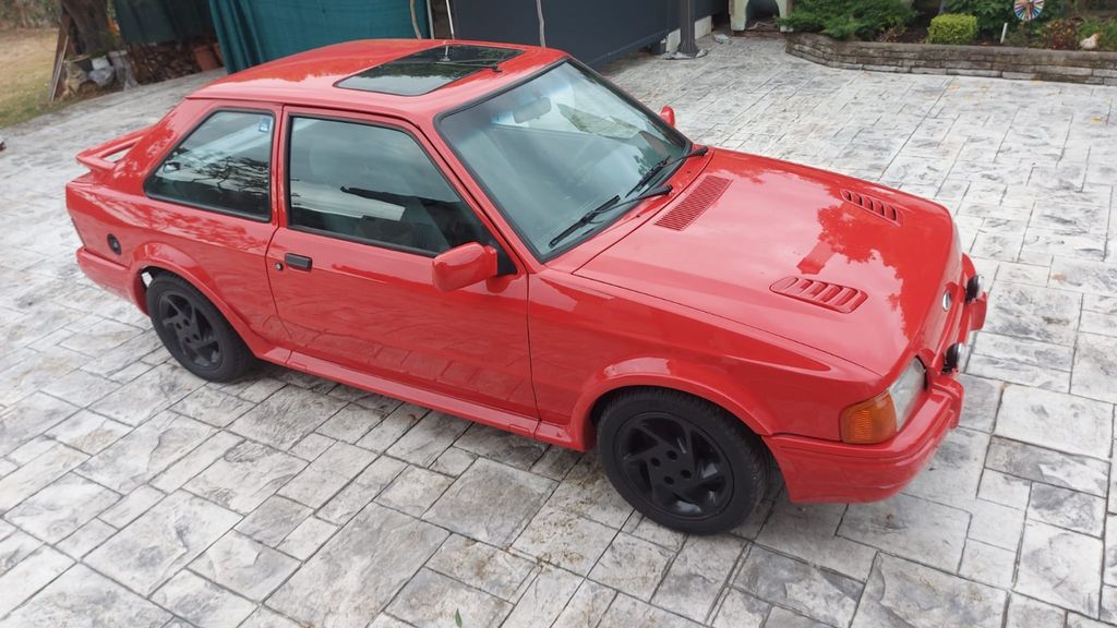 Ford Escort 150.000 km 22.999 &euro; Bergatreute 88368