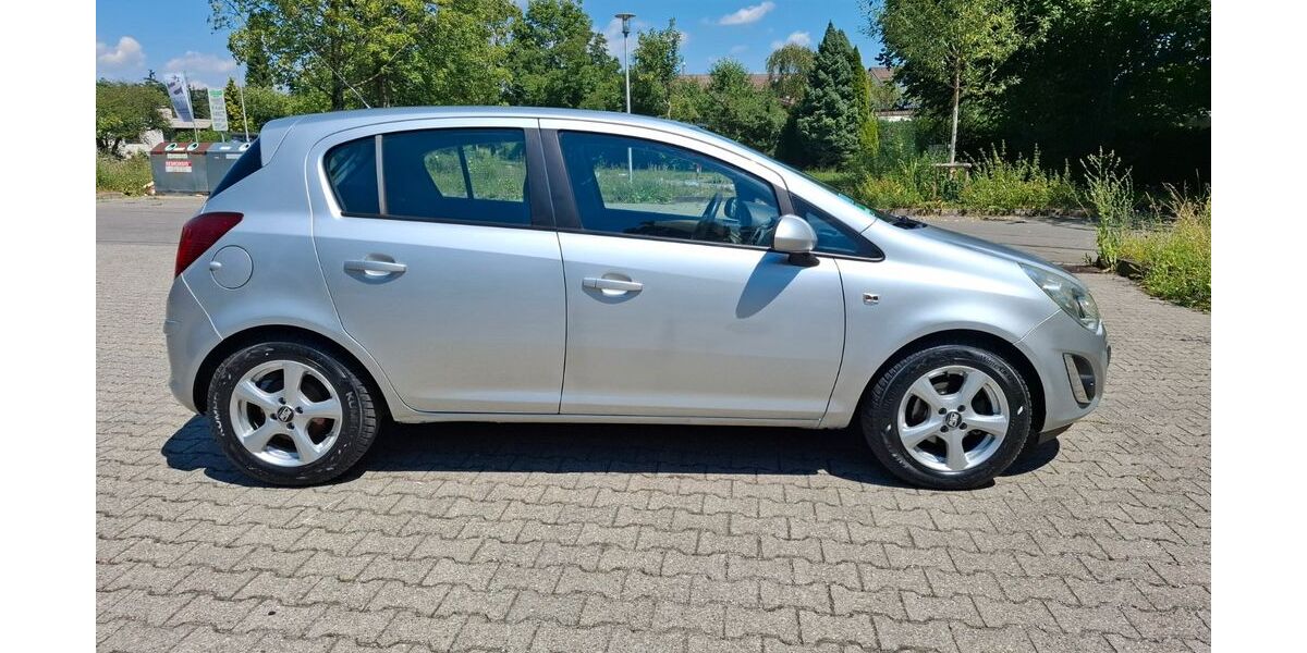 Opel Corsa 181.220 km 1.999 &euro; Ravensburg 88213