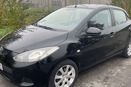 Mazda 2 140.000 km 3.399 &euro; Tettnang 88069