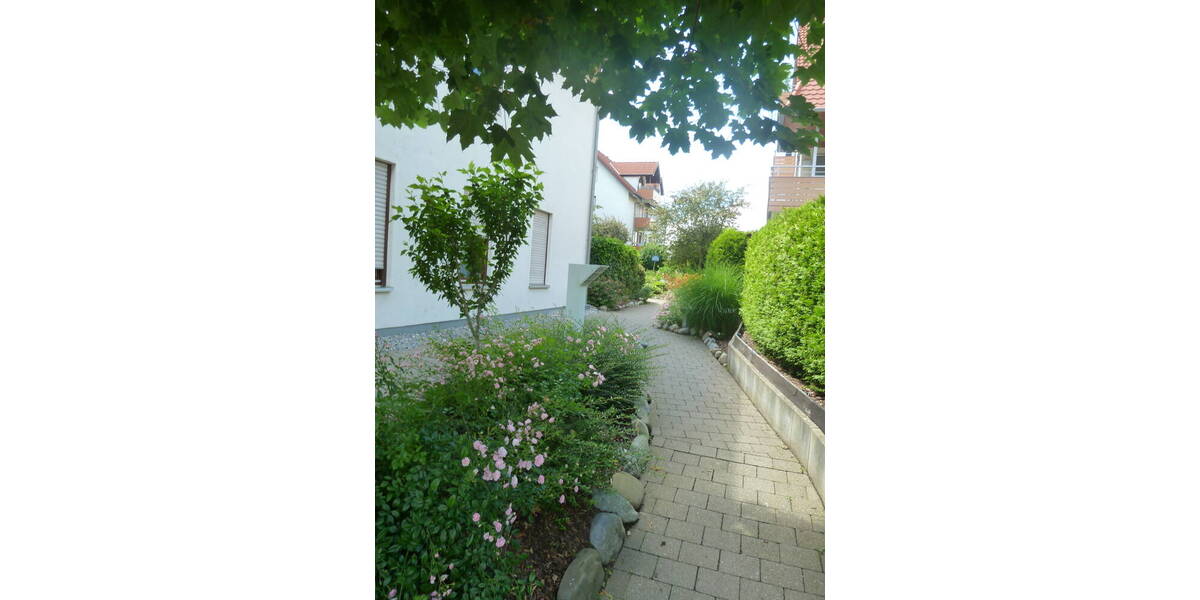 Etagenwohnung Kressbronn am Bodensee Kressbronn - 4 Zimmer, 93 m&sup2;, 395.000&euro; | Angebot:25715443