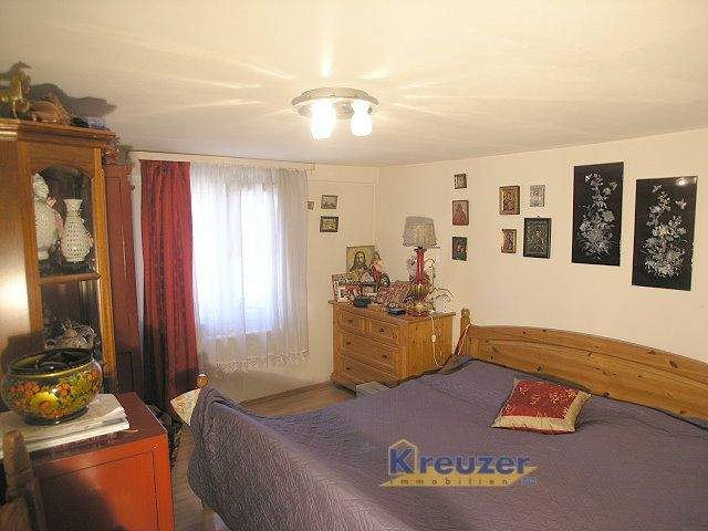 Etagenwohnung Ravensburg Südstadt - 6 Zimmer, 130 m&sup2;, 249.000&euro; | Angebot:25660659