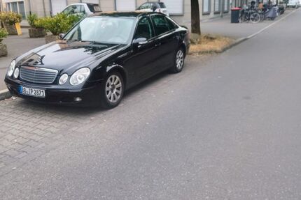 Mercedes-Benz 220 274.000 km 3.800 &euro; Konstanz 78462