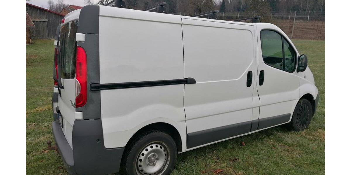 Renault Trafic 229.008 km 3.850 &euro; Bodnegg 88285