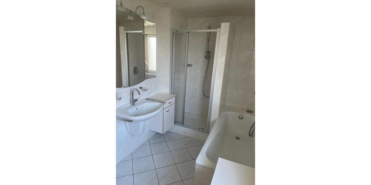 Reihenhaus Friedrichshafen - 5 Zimmer, 110 m&sup2;, 490.000&euro; | Angebot:26504704