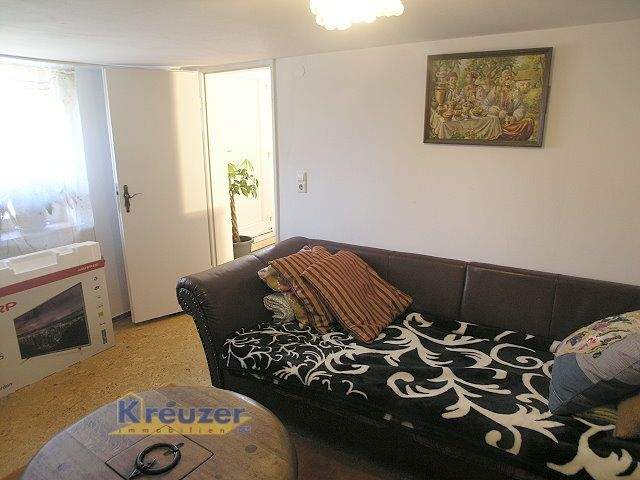 Etagenwohnung Ravensburg Südstadt - 6 Zimmer, 130 m&sup2;, 249.000&euro; | Angebot:25660659