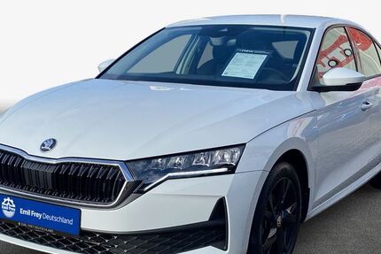 Skoda Octavia 13.800 km 24.770 &euro; Friedrichshafen 88046