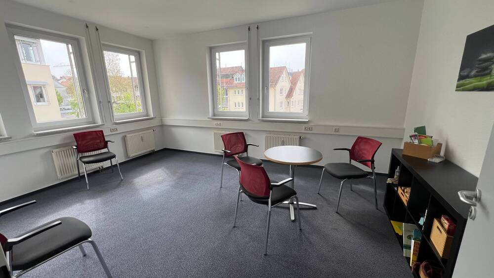 Gewerbeobjekt Markdorf - 4 Zimmer, 103 m&sup2;, 980&euro; | Angebot:25743748