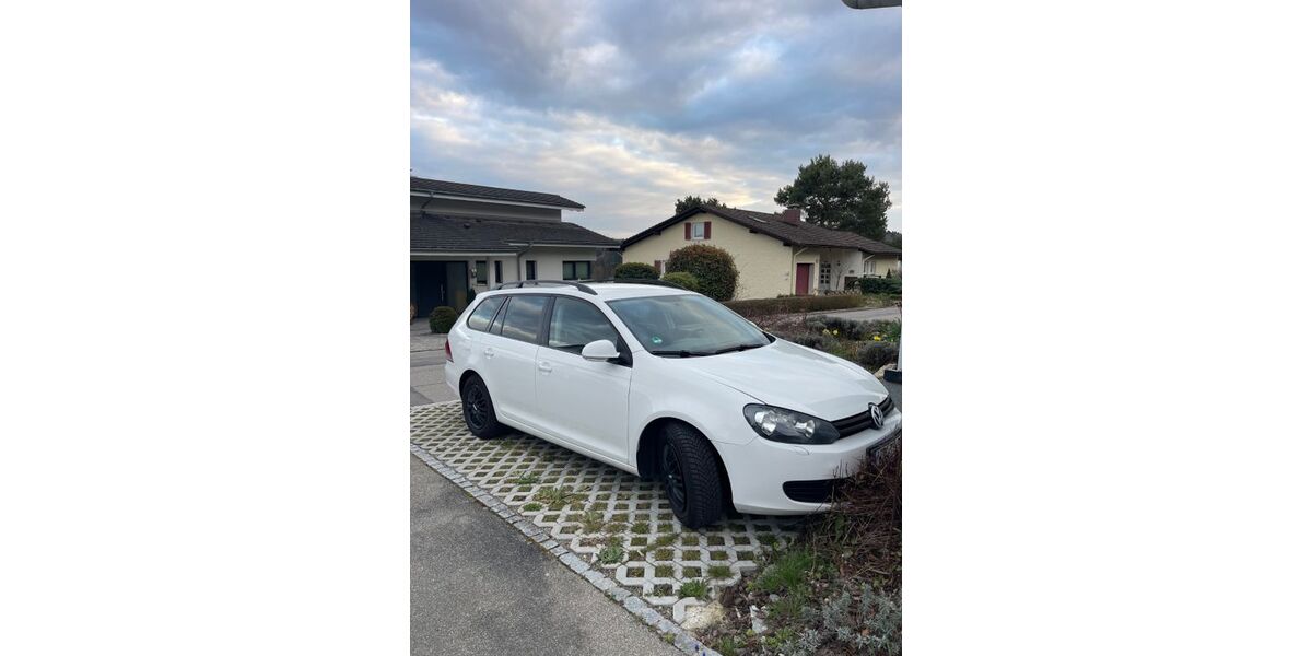 VW Golf 228.000 km 3.000 &euro; Konstanz 78467