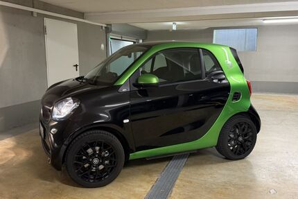 Smart ForTwo 18.700 km 8.500 &euro; Friedrichshafen 88048