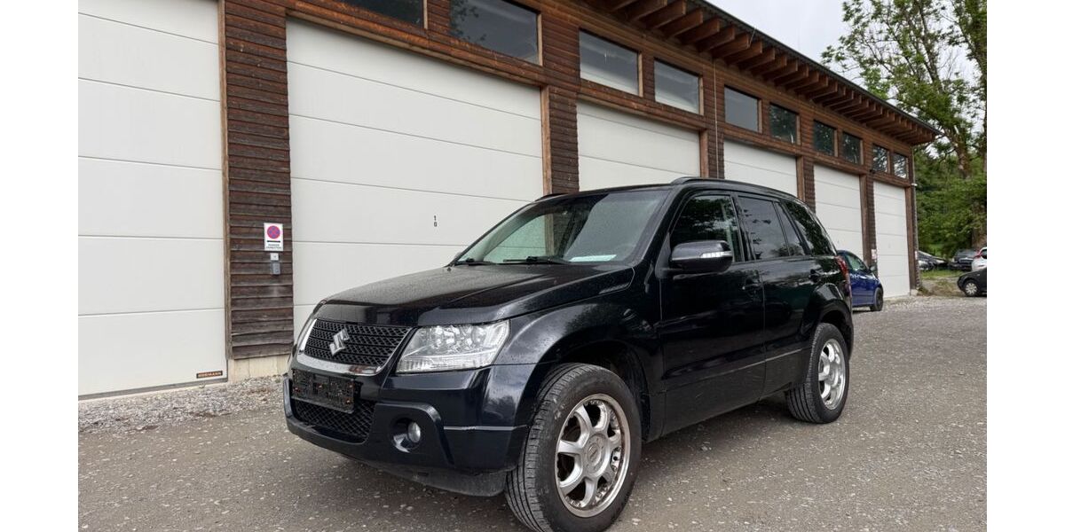 Suzuki Grand Vitara 210.778 km 2.999 &euro; Ravensburg 88212