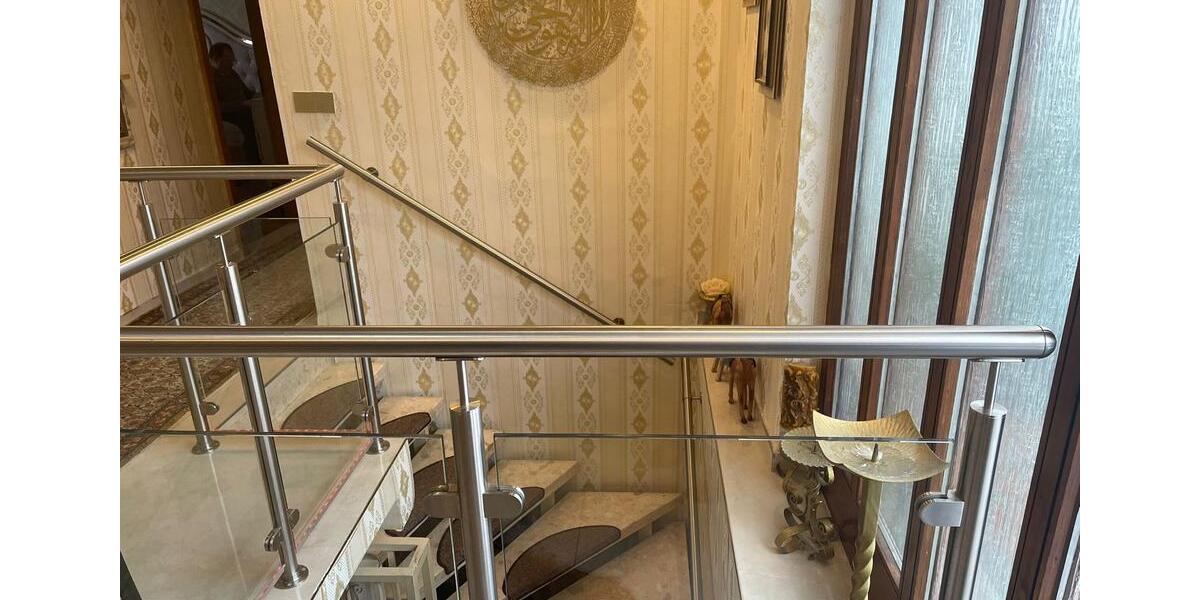 Einfamilienhaus Weingarten - 9 Zimmer, 170 m&sup2;, 810.000&euro; | Angebot:25219741