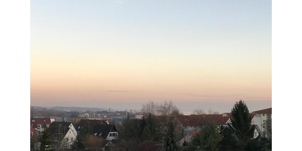 Dachgeschoßwohnung Immenstaad am Bodensee - 2.5 Zimmer, 98 m&sup2;, 1.450&euro; | Angebot:25367755