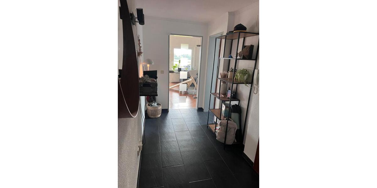 Dachgeschoßwohnung Langenargen - 3.5 Zimmer, 80 m&sup2;, 1.200&euro; | Angebot:26624328