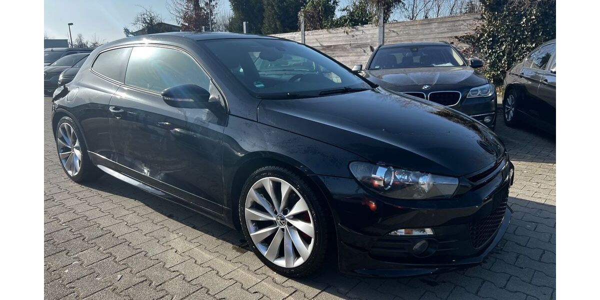 VW Scirocco 220.000 km 6.990 &euro; Baindt/Schachen 88255