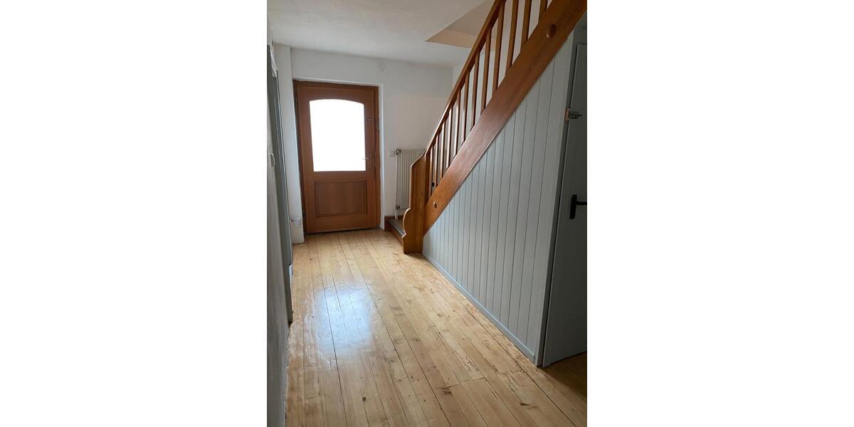 Einfamilienhaus Salem - 5 Zimmer, 140 m&sup2;, 380.000&euro; | Angebot:26013886