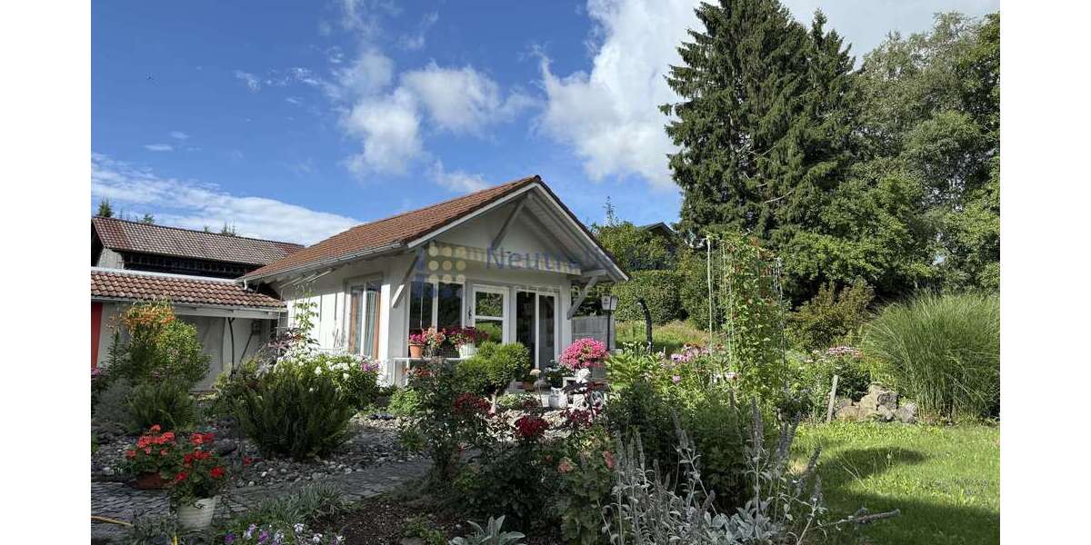 Einfamilienhaus Wolfegg-Rötenbach Rötenbach - 8 Zimmer, 228 m&sup2;, 990.000&euro; | Angebot:25722416