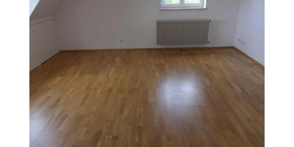Dachgeschoßwohnung Lindau (Bodensee) - 1 Zimmer, 68 m&sup2;, 1.195&euro; | Angebot:25281070