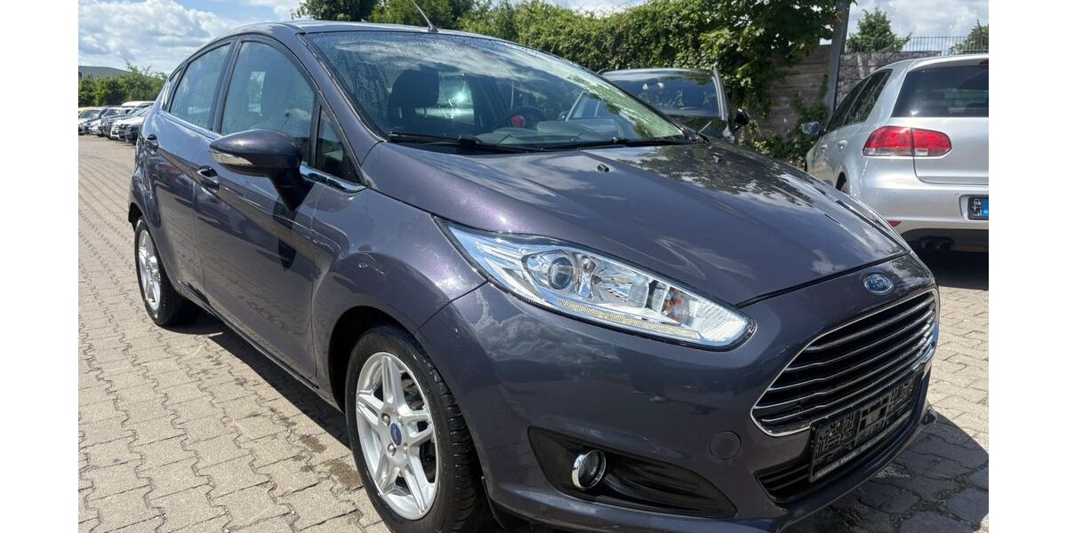 Ford Fiesta 139.605 km 1.999 &euro; Baindt- Schachen 88255