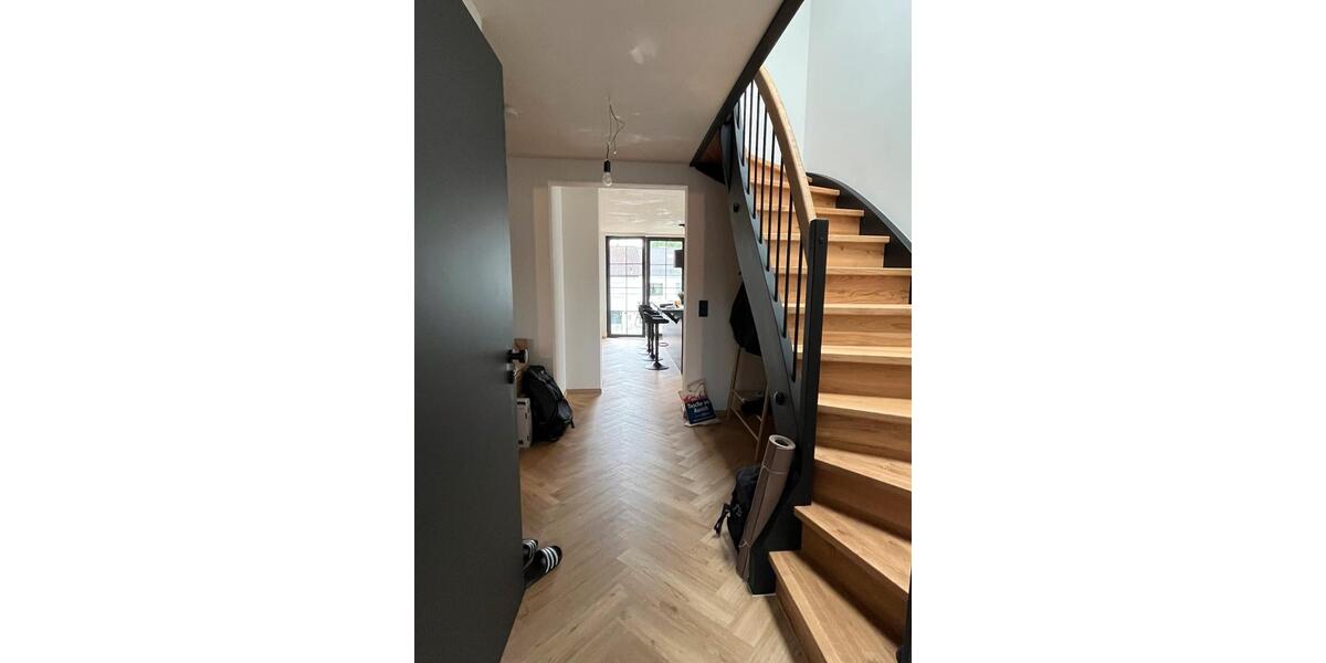 Maisonettenwohnung Friedrichshafen Allmannsweiler - 5 Zimmer, 142 m&sup2;, 800&euro; | Angebot:26634933