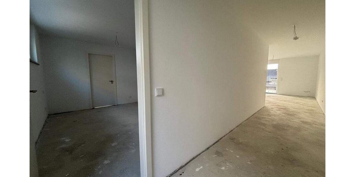 Etagenwohnung Friedrichshafen Kluftern - 3 Zimmer, 94 m&sup2;, 1.330&euro; | Angebot:25677082