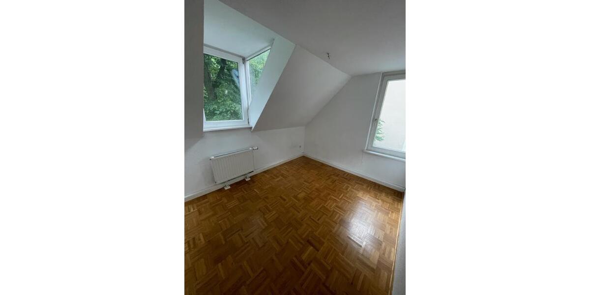 Dachgeschoßwohnung Ravensburg - 3 Zimmer, 80 m&sup2;, 1.400&euro; | Angebot:25306804