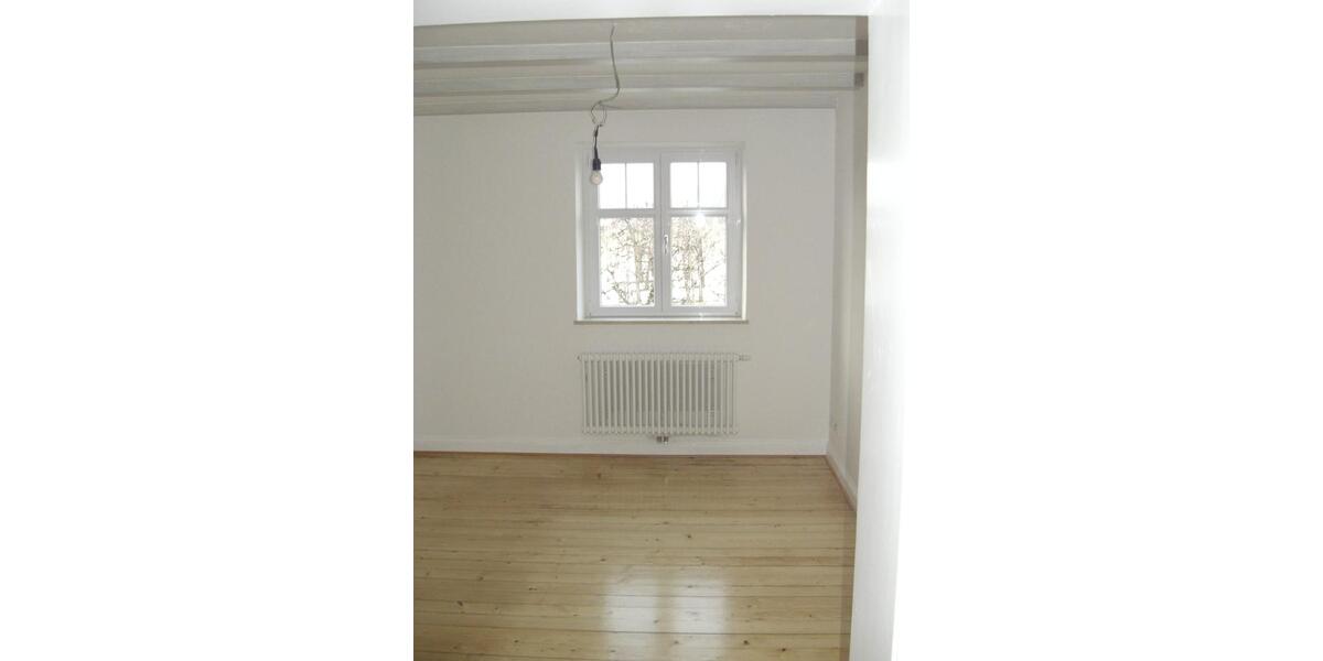 Erdgeschoßwohnung Lindau (Bodensee) - 5 Zimmer, 118 m&sup2;, 1.790&euro; | Angebot:25282334
