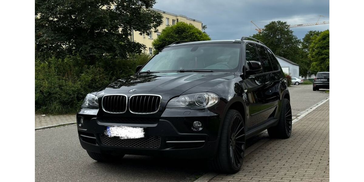 BMW X5 265.000 km 9.500 &euro; Konstanz 78467