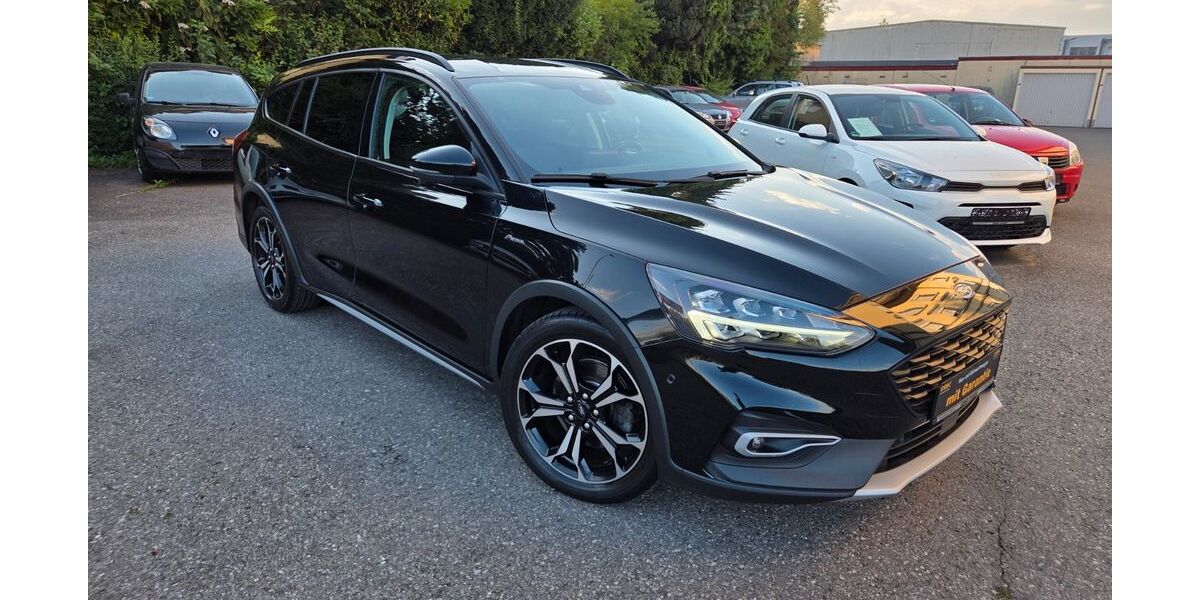 Ford Focus 84.400 km 14.600 &euro; Lindau 88131