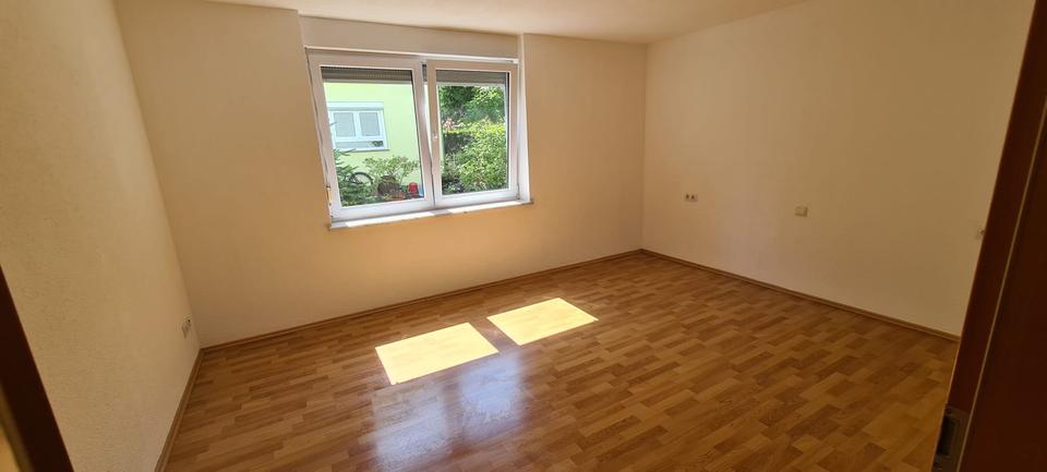 Erdgeschoßwohnung Friedrichshafen - 4 Zimmer, 102 m&sup2;, 1.800&euro; | Angebot:24841698