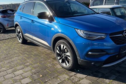 Opel Grandland (X) 48.000 km 19.990 &euro; Salem-Beuren 88682