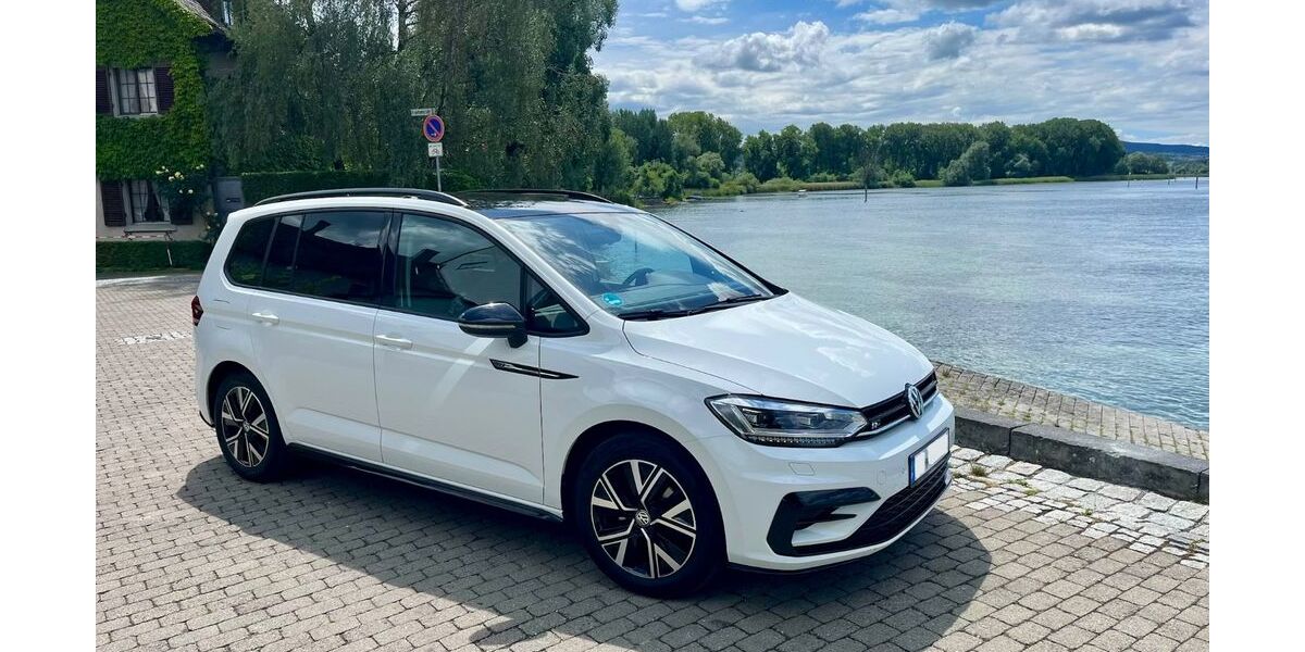 VW Touran 69.000 km 27.450 &euro; Konstanz 78462