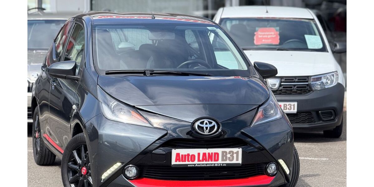 Toyota Aygo (X) 92.000 km 8.686 &euro; Immenstaad 88090
