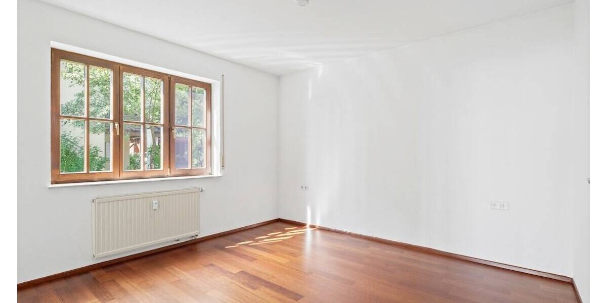 Etagenwohnung Meersburg - 2 Zimmer, 72 m&sup2;, 698.000&euro; | Angebot:25731012