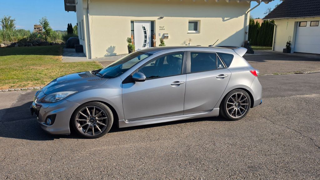 Mazda 3 193.344 km 9.990 &euro; Salem 88682