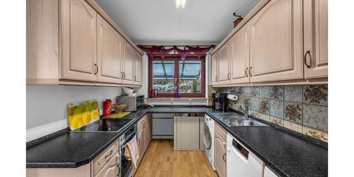 Reihenmittelhaus Konstanz Fürstenberg - 7 Zimmer, 190 m&sup2;, 990.000&euro; | Angebot:25749322