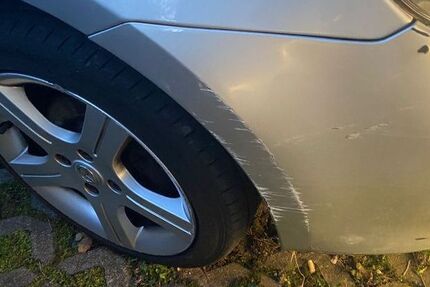 Mazda 2 225.467 km 600 &euro; Konstanz 78464