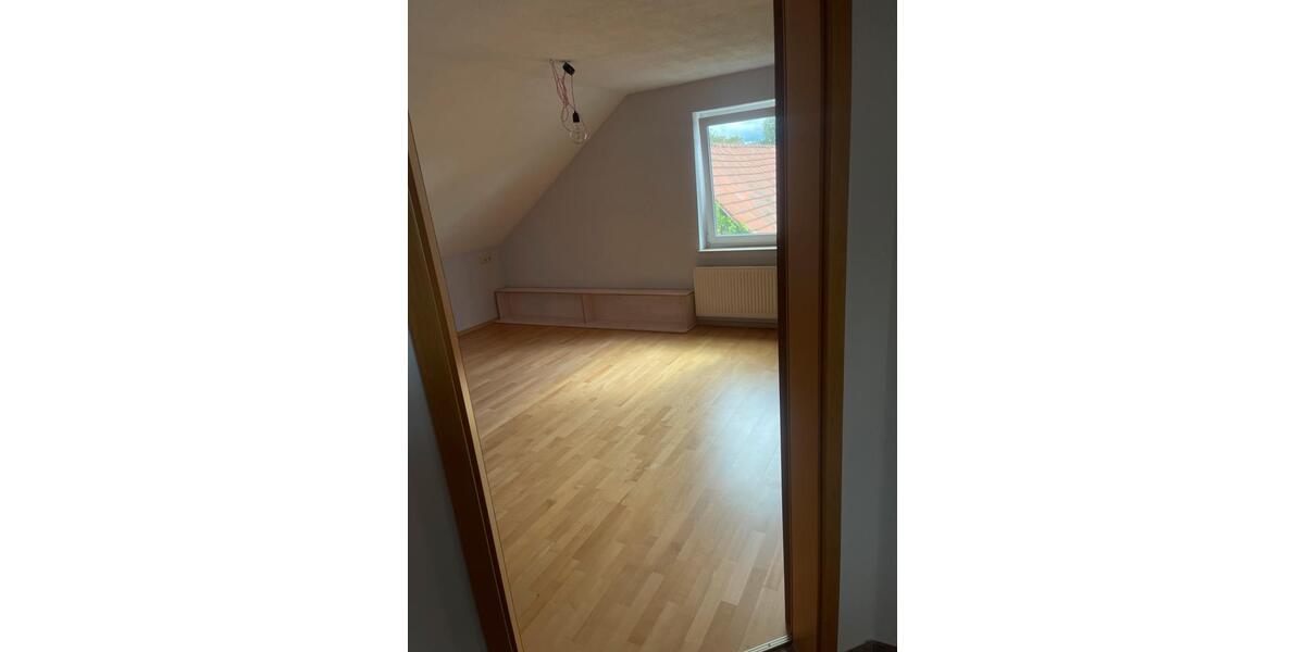 Dachgeschoßwohnung Friedrichshafen Ailingen - 6 Zimmer, 599.000&euro; | Angebot:21174379