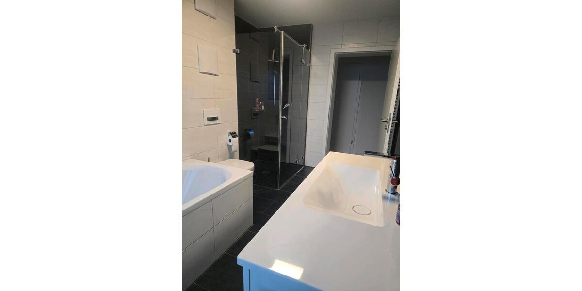 Etagenwohnung Weingarten - 4 Zimmer, 103 m&sup2;, 560.000&euro; | Angebot:25509862