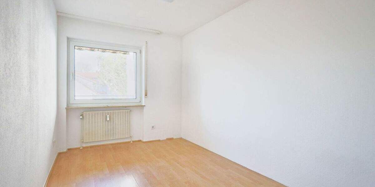 Etagenwohnung Ravensburg Weißenau - 4 Zimmer, 87 m&sup2;, 349.000&euro; | Angebot:25689535