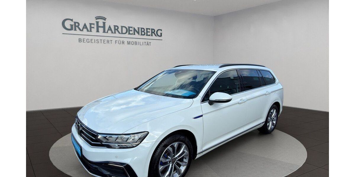 VW Passat Variant 43.700 km 23.960 &euro; Konstanz 78467